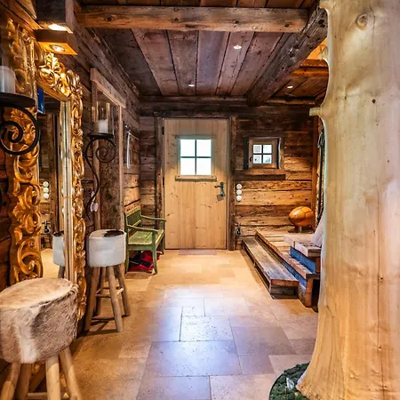Exklusives Chalet In Alleinlage Mit Privatem Saunahaus 木屋