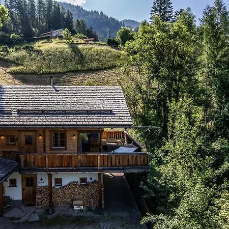 Exklusives Chalet In Alleinlage Mit Privatem Saunahaus 木屋