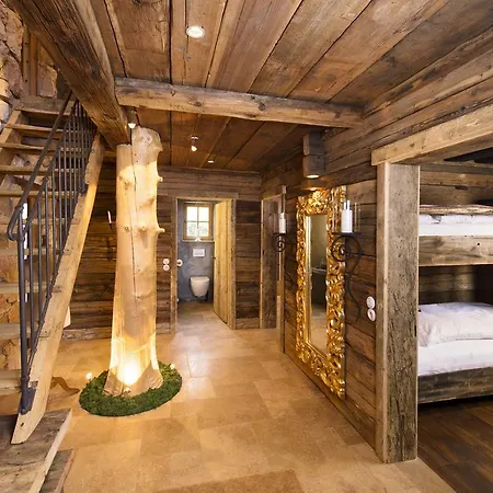 Horská chata Wuidererhuettn, Charlet In Alleinlage Mit Freistehendem Saunahaus