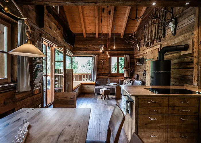 Chalet Wuidererhüttn, Charlet In Alleinlage Mit Freistehendem Saunahaus