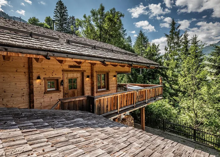 Wuidererhuettn, Charlet In Alleinlage Mit Freistehendem Saunahaus Chalet Großkirchheim