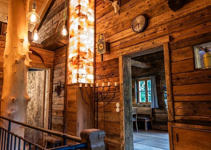 Wuidererhüttn, Charlet In Alleinlage Mit Freistehendem Saunahaus