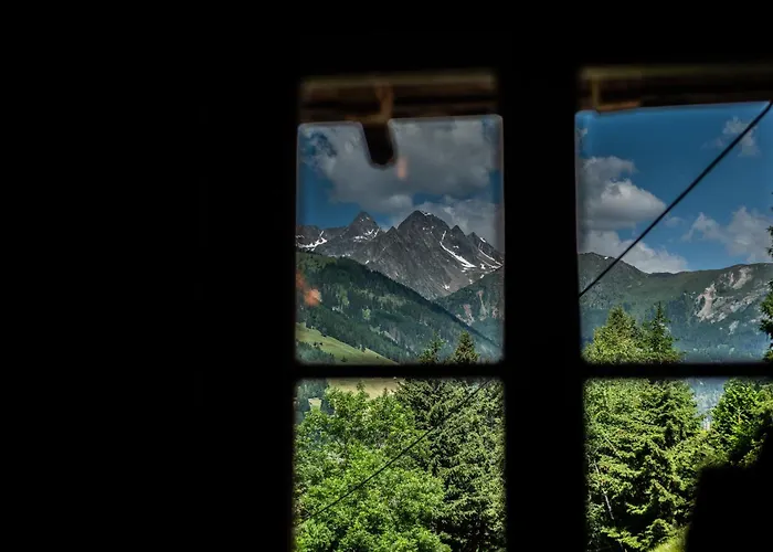 Chalet Wuidererhüttn, Charlet In Alleinlage Mit Freistehendem Saunahaus Großkirchheim