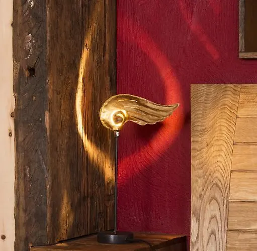 Wuidererhuettn, Charlet In Alleinlage Mit Freistehendem Saunahaus