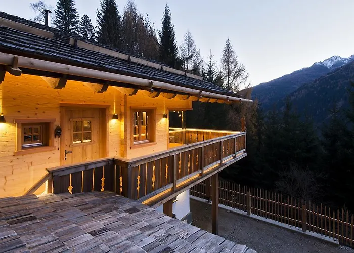 Chalet Wuidererhüttn, Charlet In Alleinlage Mit Freistehendem Saunahaus Großkirchheim